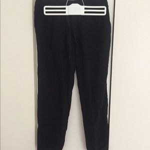 Old Navy Black Linen Capris- XSmall
